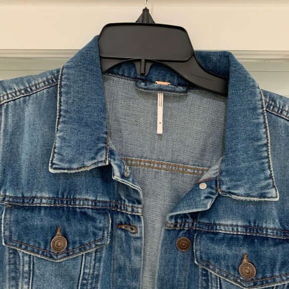 Free People Jackets & Blazers - Free people NWT Jean jacket